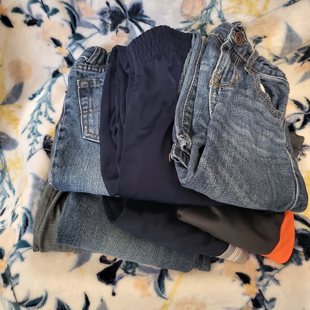 Boys 5T Pants LOT, Size 5 (7 pairs)